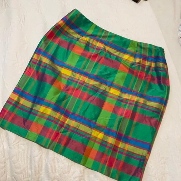 Ralph Lauren silk plaid skirt 4p - Picture 2 of 6